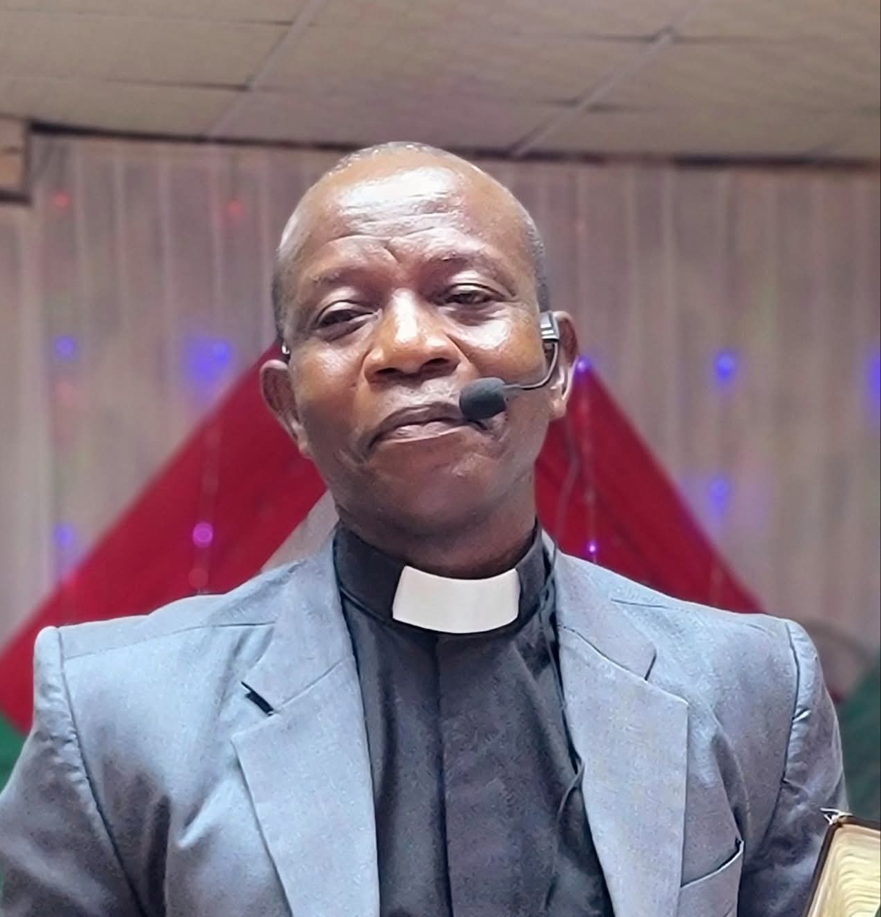 Pastor 4